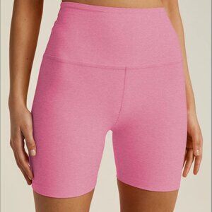 Beyond Yoga Pink Bloom Bike Shorts XS